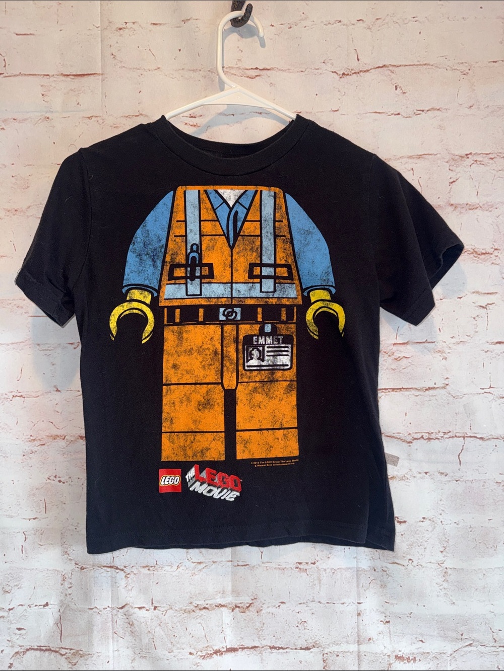Boys med black short sleeve shirt Lego Black Tee Orange, Blue Yellow Emmet M